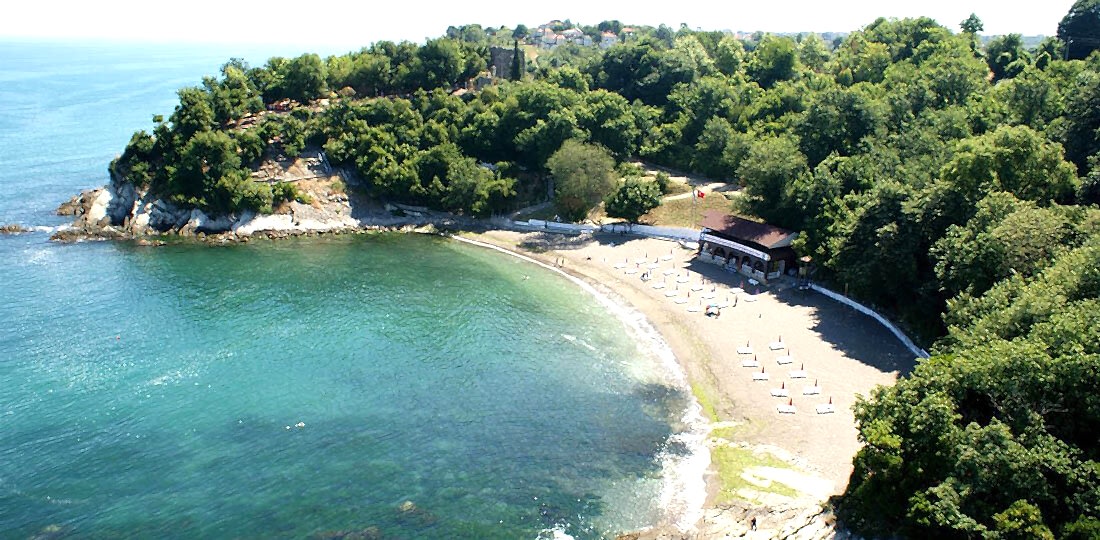 Ceneviz Koyu Plajı